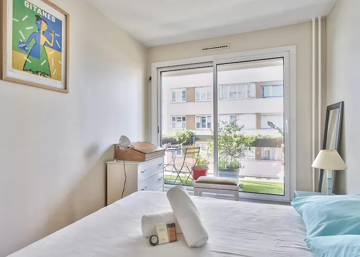 Appartement Iris Avec Sa Terrasse - Welkeys *