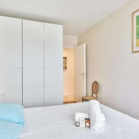 Iris Avec Sa Terrasse - Welkeys Апартаменты